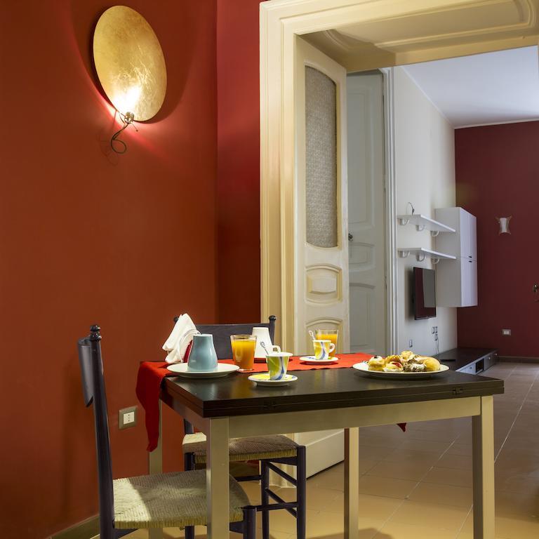 Bed and Breakfast Duomo 89 Neapel Exterior foto
